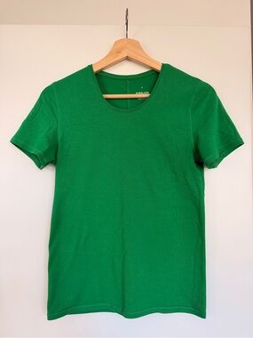 Everlane Women’s Emerald Green Supima Cotton Tee